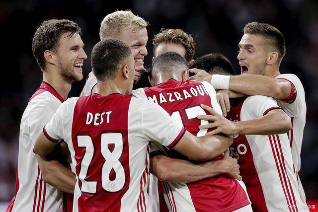 胡金秋26+14广厦力克广州 山东轻取四川获首胜