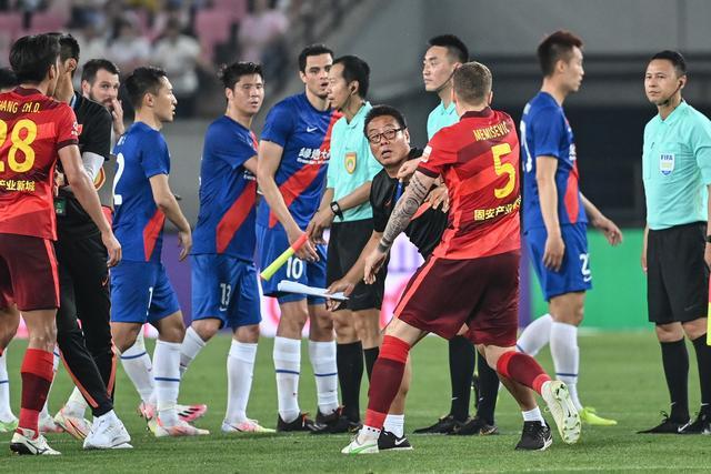 齐尔克泽已经连续17场进球荒 阿莫林能拯救他吗？